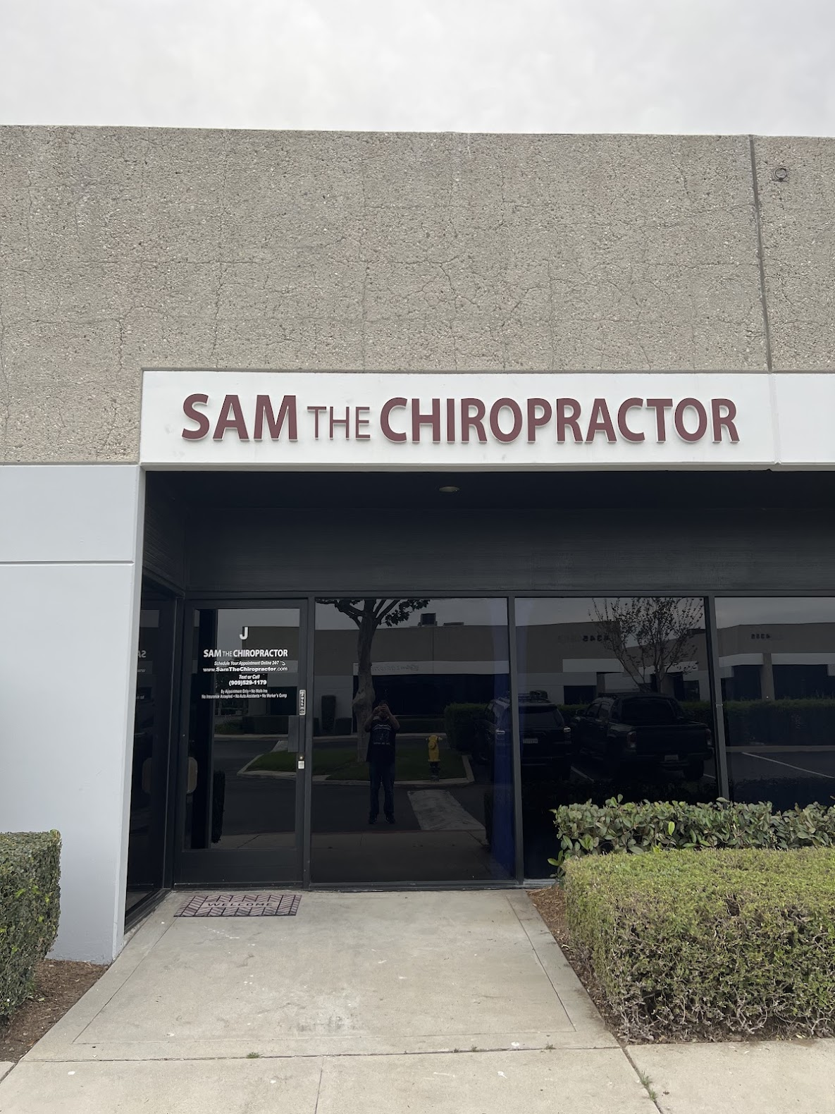 Front entrance of the Sam The Chiropractor clinic